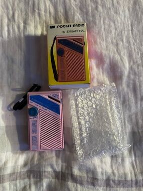 Pink AM Pocket Radio - Retro Portable Radio